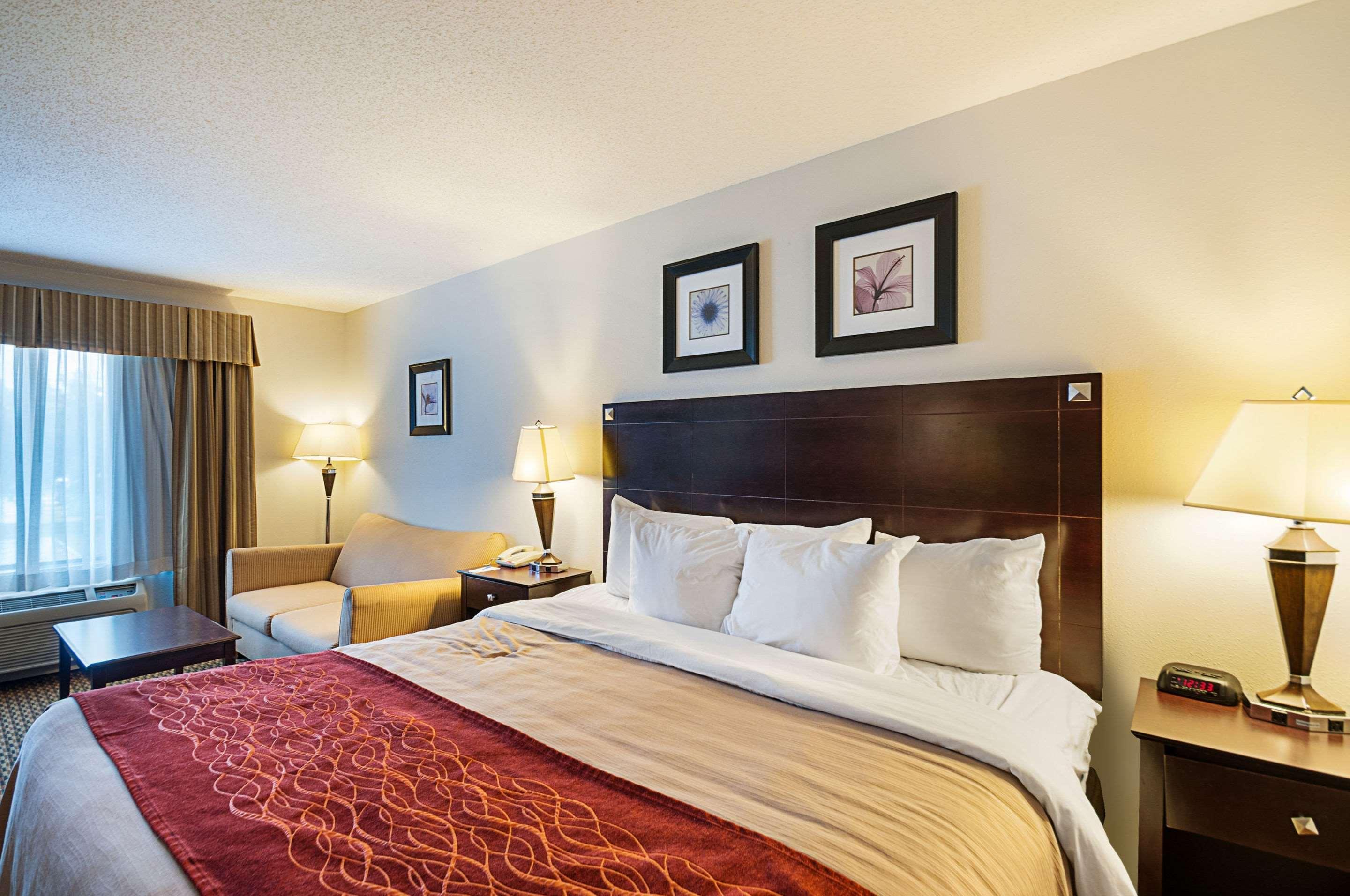 Comfort Inn & Suites Cambridge Exterior foto